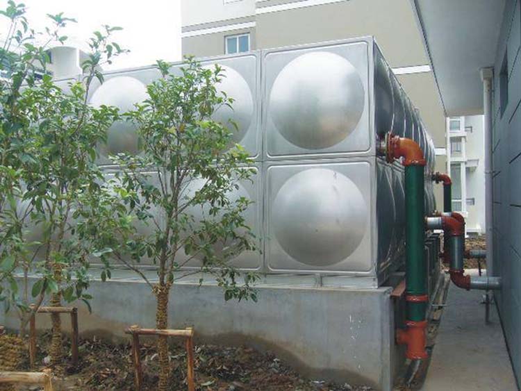 不锈钢保温水箱应用性能特点